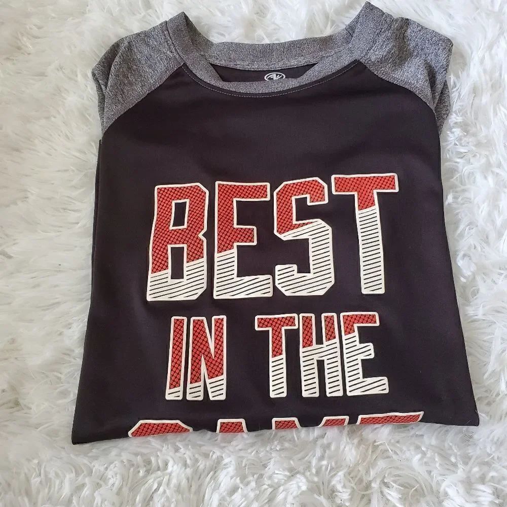 PerformanceโActiveโLongโSleeveย ShirtโBoy'sโSizeโLโ(10-12)